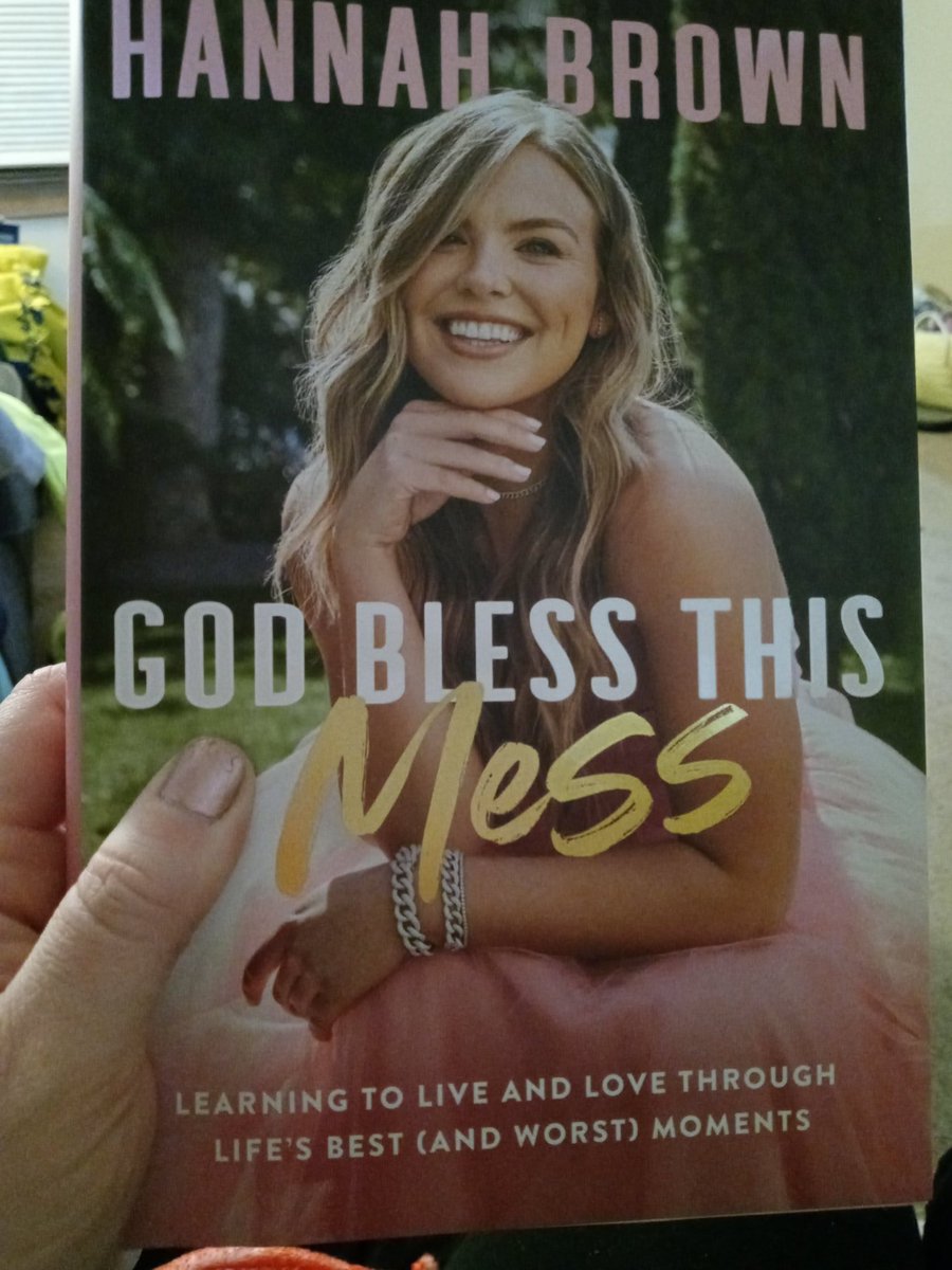 amiller0515's tweet photo. Woohoo!! My book came and I can't wait to read it. @hannahbrown https://t.co/iAXqZQ0LkJ