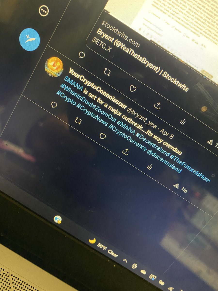 bryant_yea's tweet photo. @decentraland My first tweet ever lol thank you guys and all the devs for making such an amazing community I truly believed in…been playing since Feb and the amount of improvements on every aspect of this metaverse is amazing…it’s home away from home…thank you ❤️ https://t.co/Ll3XPszp9L