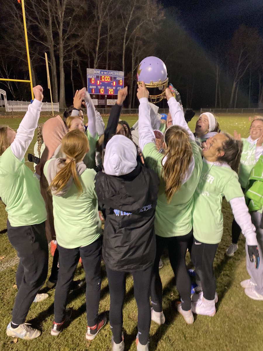 ATebbs_LHS's tweet photo. LHS 2021 Powderpuff Champions!!! Congratulations Juniors 💚⁦@Londonderry_lhs⁩ #Classof2023 #LancerNation ⁦@LaforeLHS⁩ https://t.co/rW20MJ7oAy