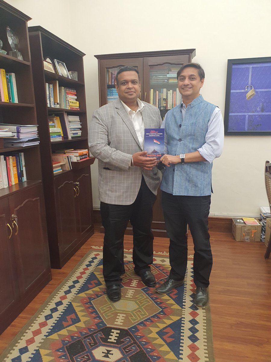 poetryinstone's tweet photo. Honoured to present @savitha_rao fantastic book to @sanjeevsanyal someone who symbolises the core of the book ..
#IndiaFirst #PositiveCitizen
https://t.co/0Ajb4umRw5 https://t.co/sEGuJ7ATlA