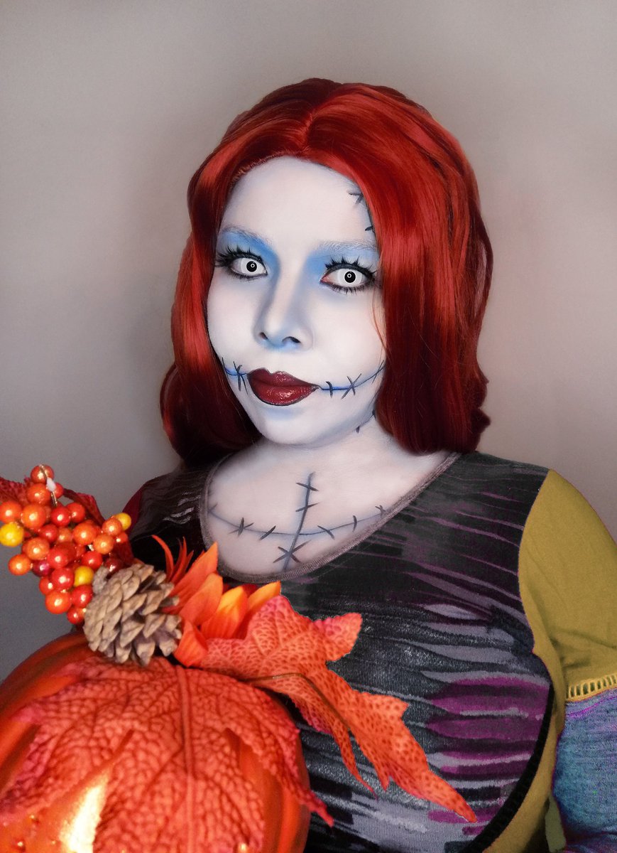 DarkarnivalB's tweet photo. Makeup test for Sally from The Nightmare Before Christmas 🎃🎄Can't wait to finish my cosplay ❤️

#cosplay #cosplayer #sallycosplay #nightmarebeforechristmas #disney #TimBurton #makeup #cosplaymakeup #poccosplayer #blackcosplayer #blackcosplayerhere https://t.co/guqjGHLIGi