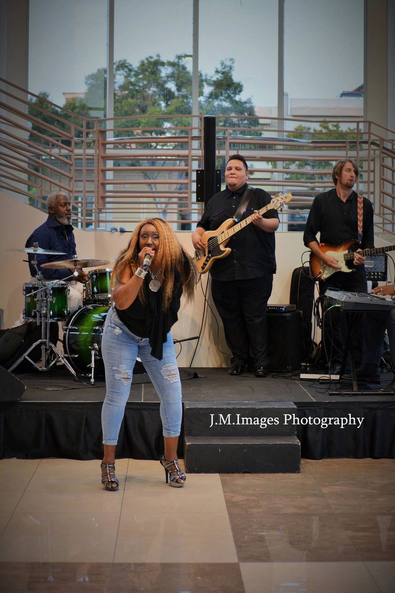 Suga_T_'s tweet photo. You can't stop talent because talent is from the most HIGH. Continue to walk in your calling and use your gifts and talent to bless people and not just to get blessed.
#music #hiphop
#sprinkleme #money
#performers #singers #womeninhiphop #queensofhiphop #cars #instagood https://t.co/A0VPMw43fI