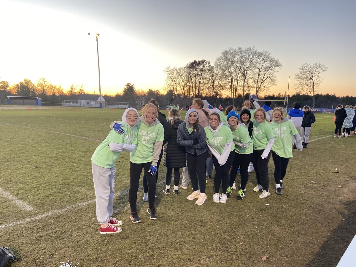 ATebbs_LHS's tweet photo. LHS Powderpuff 2021 🏈⁦@Londonderry_lhs⁩ #LancerNation #LHS ⁦@LaforeLHS⁩ https://t.co/mb8H88KE2Z