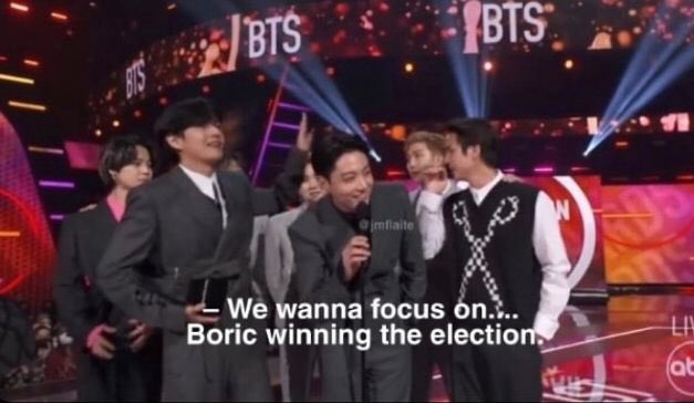 Ariscatt_'s tweet photo. JK siempre supo quien debía ganar 👀
#19dediciembre_boricdebut
#boricdebut #KpopersXBoric
#bts #BoricPresidente https://t.co/b7TUBaxHgI