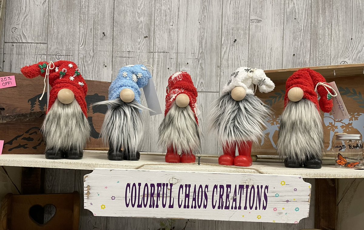 ColorfulChaos1's tweet photo. #staycrafty https://t.co/MBR8zLwclP