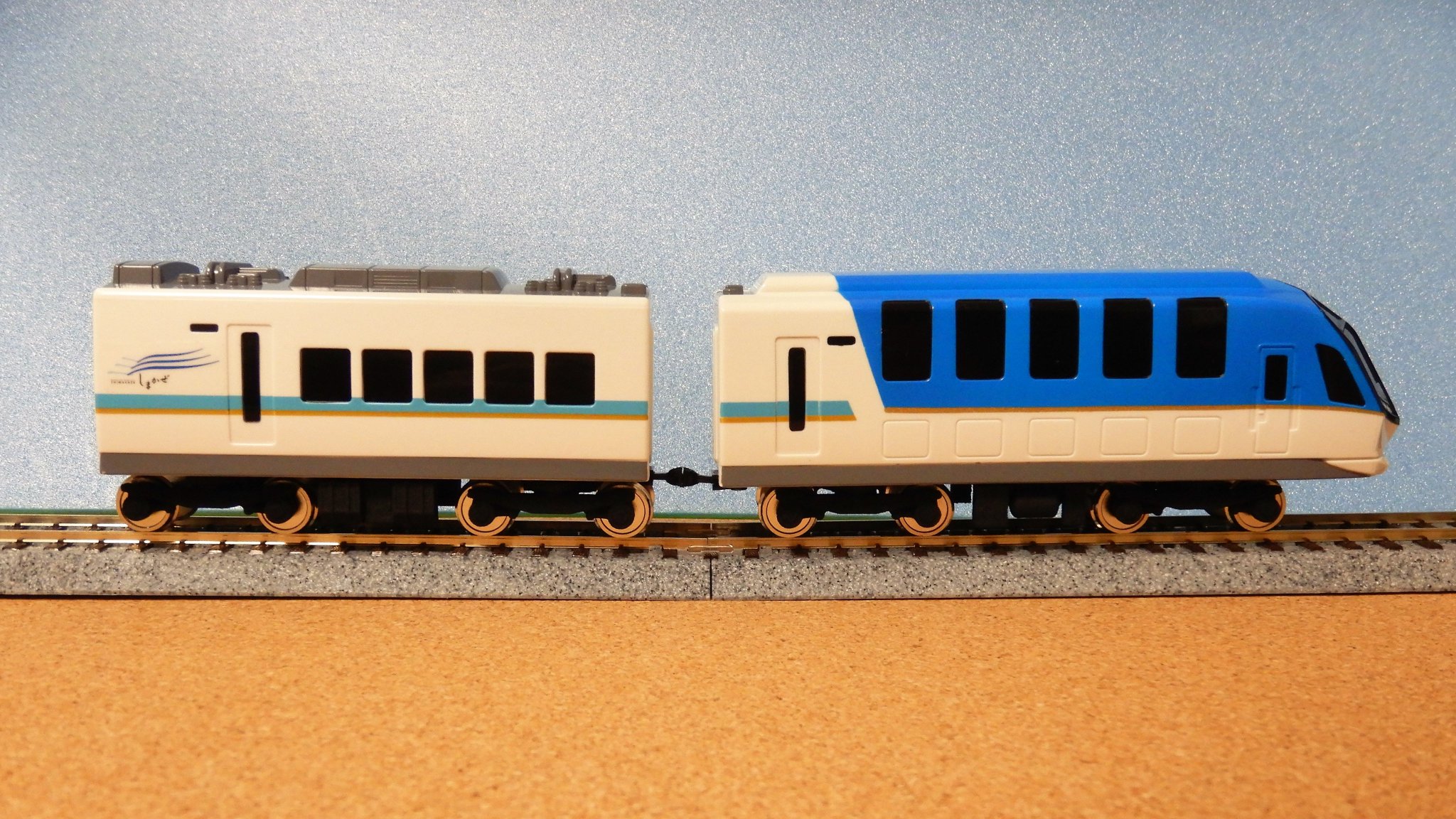 FE7j283acAQ5mIv.jpg:large