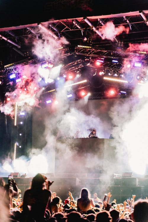 RuffBeatzEnt's tweet photo. Austin, Texas was turned upside down last weekend as Seismic 4.0 returned with #techno and #house powerhouse Nina Kraviz, Black Coffee, HI-LO, and more!

https://t.co/wwACPLsyhu https://t.co/H2C1ywPptD