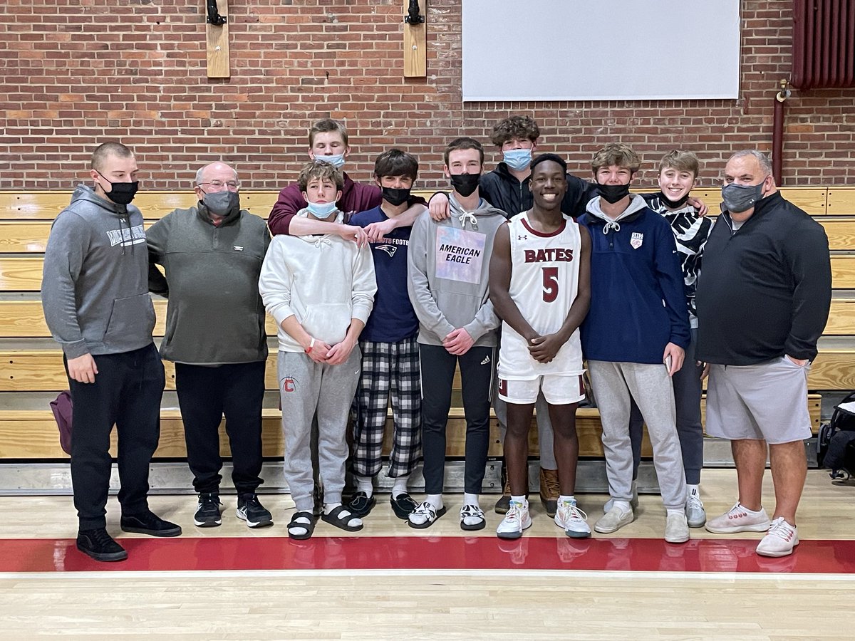 coachmaines's tweet photo. Cony Hoops supporting ⁦@simonmccormick_⁩ in his first collegiate home game. Career high 13 points and boundless energy in a W. Si embodies the best of what we want teammates and kids to be! https://t.co/Ly4ZYDP0Lo