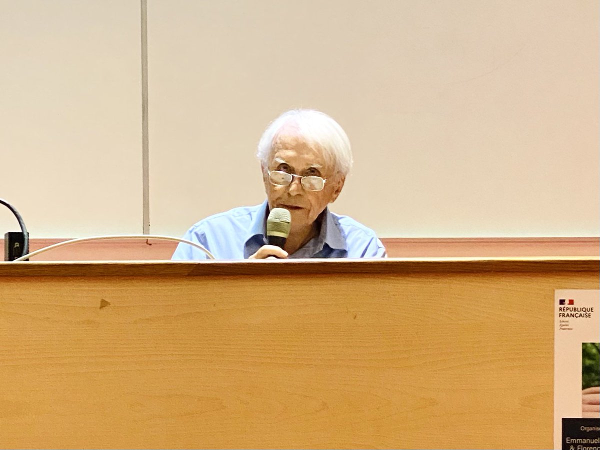 #Conférence Savoir Pour Tous "De la Vaccine à l'ARNm, l'exaltante histoire de la #vaccination ?" Par le Pr Pierre Salou, organisée par l’association ProScience
#vaccin #universite #chercheur #sante #vaccine
<a href="/Sante_Gouv/">Ministère de la Santé</a> <a href="/sup_recherche/">Ministère Enseignement supérieur/Recherche/Espace</a> 
<a href="/ASOutreMer/">Académie des sciences d'outre-mer 🌐</a>