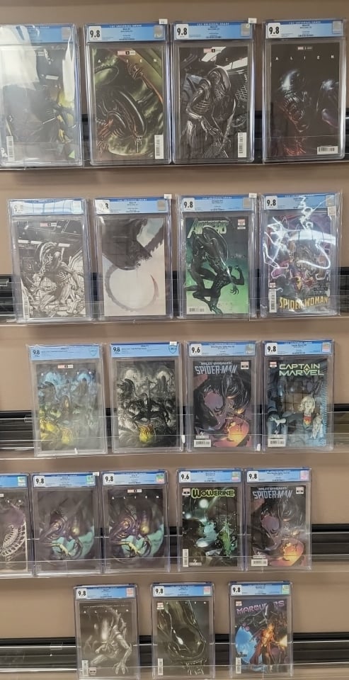 majorpaynecc's tweet photo. Some more of the incredible slabs we'll have up for sale at SDCC SE. Booth #1010
#Marvel #dccomics #CGC #CBCS #Collectibles #ComicArt #comics #SDCCSE #SDCC @RaginAVC https://t.co/h22x13p5lV