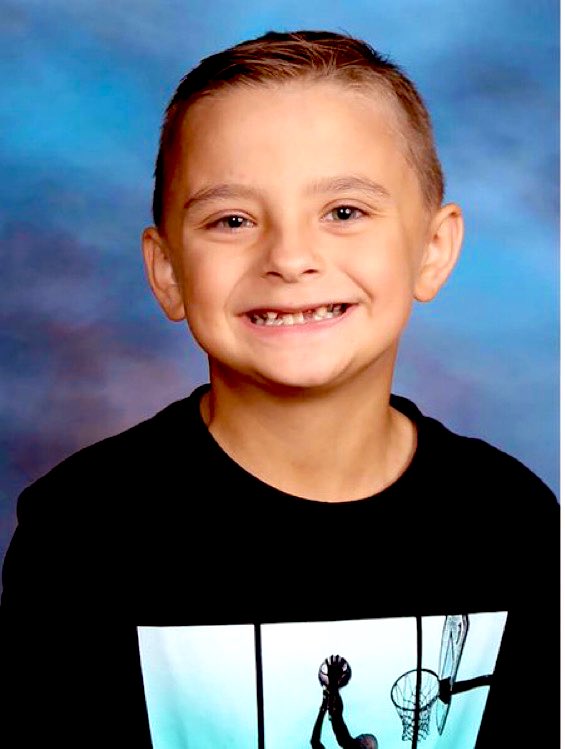 SebGorka's tweet photo. Jackson Sparks was 8.
Darrell Brooks murdered him and 5 other innocent Americans.
Brooks had just been released from custody for trying to run over his girlfriend. By a Democrat.
Wake up America.
#PrayForTheirSouls
#Waukesha https://t.co/5hdB9Ehzxt