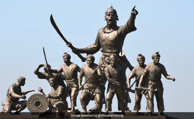 purulia_abvp's tweet photo. #লাচিত_দিবস

সরাইঘাট মহাসংগ্রামের নায়ক,অহোম মহারাজ চক্রধ্বজ সিংহের সেনাপতি, মোঘলদের ১৭ বার যুদ্ধে পরাস্তকারী, মহাবীর লাচিত বড়ফূকনের জন্মজয়ন্তীতে প্রণাম। https://t.co/XUJ6eGEZ8B