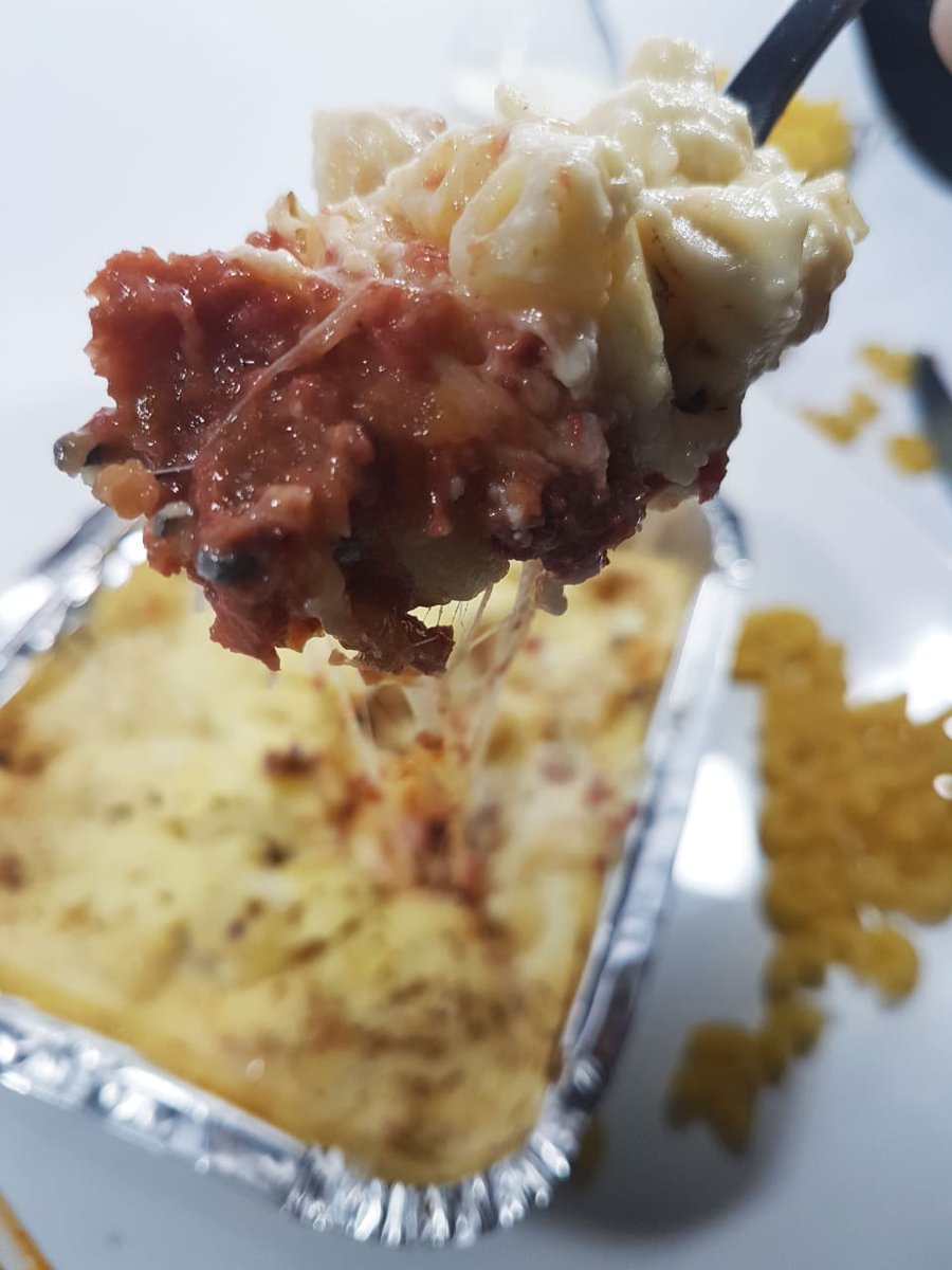 PatateCafe's tweet photo. Mac n cheese https://t.co/V2tKStZ0RD https://t.co/r0BQuwtNKa