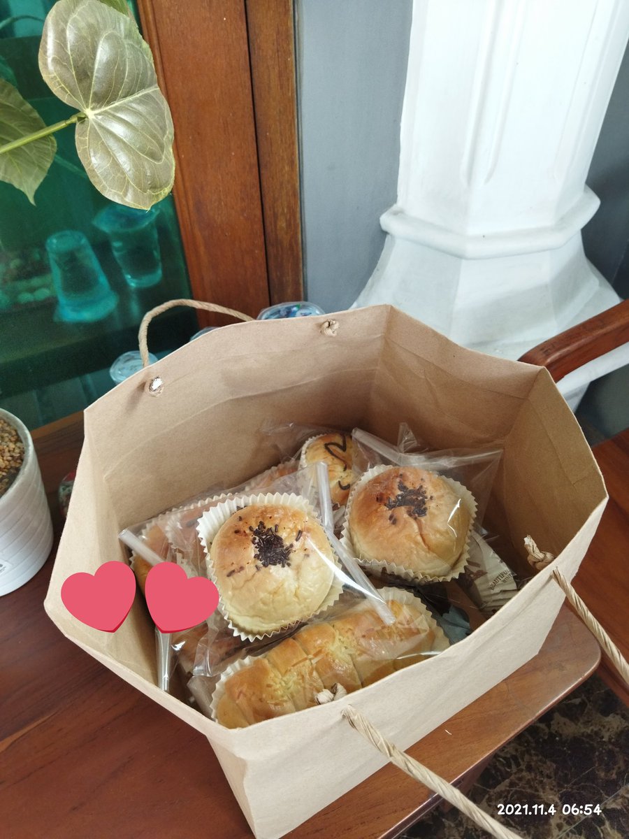 Qu3en_Bakery's tweet photo. Ya Allah, jadikanlah hari ini sebagai awal yang baik untuk menjalani hari-hari berikutnya, lancarkan dan mudahkanlah segala urusan dan berkahilah setiap rezeki kami, Aamiin... https://t.co/RTqYrRTYn5