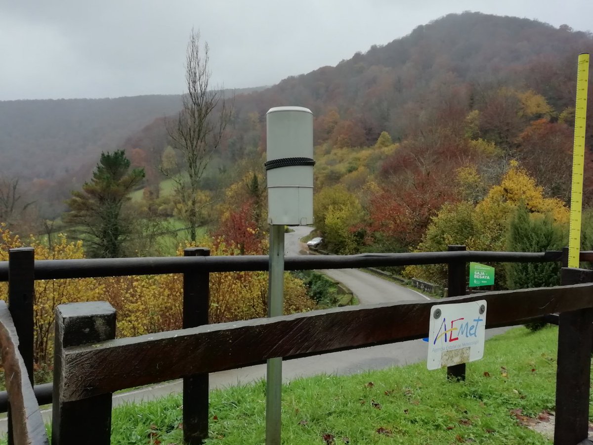 66,5 mm (l/m2) de #precipitación en 24h recogidos en el Centro de Interpretación del PN Saja-Besaya. 132 mm desde la tarde del domingo. El río Saja y afluentes desaguan un importante volumen de agua #Temporal #Lluvias #borrasca #celia