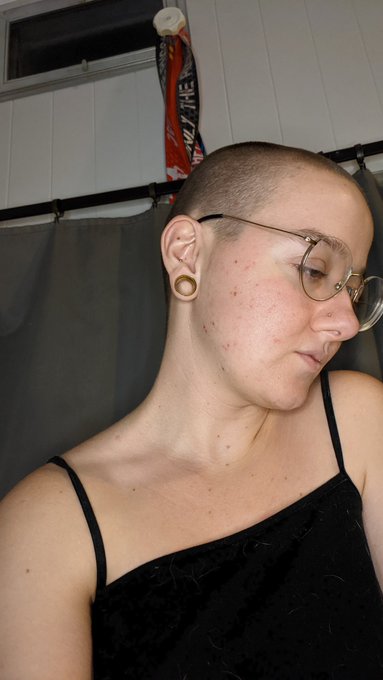 Beg for my attention  Findom https://t.co/bCTefiPysn<a href="/tag/porn"class="tags"><span>#porn</span></a><a href="/tag/sw"class="tags"><span>#sw</span></a><a href="/tag/nonbinary"class="tags"><span>#nonbinary</span></a><a href="/tag/onlyfans"class="tags"><span>#onlyfans</span></a>