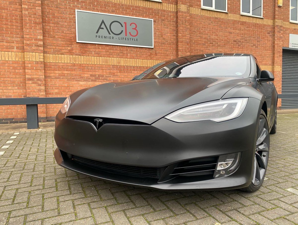AC13PREMIER's tweet photo. Tesla Model S wrapped in Satin Black going out today 🏴‍☠️

Get your car booked in today by dropping us a message or visiting https://t.co/r1p0nO4hxr

#ac13premier #tesla #teslamodels #wrappedcars #carwraps https://t.co/KZzN19GtfX
