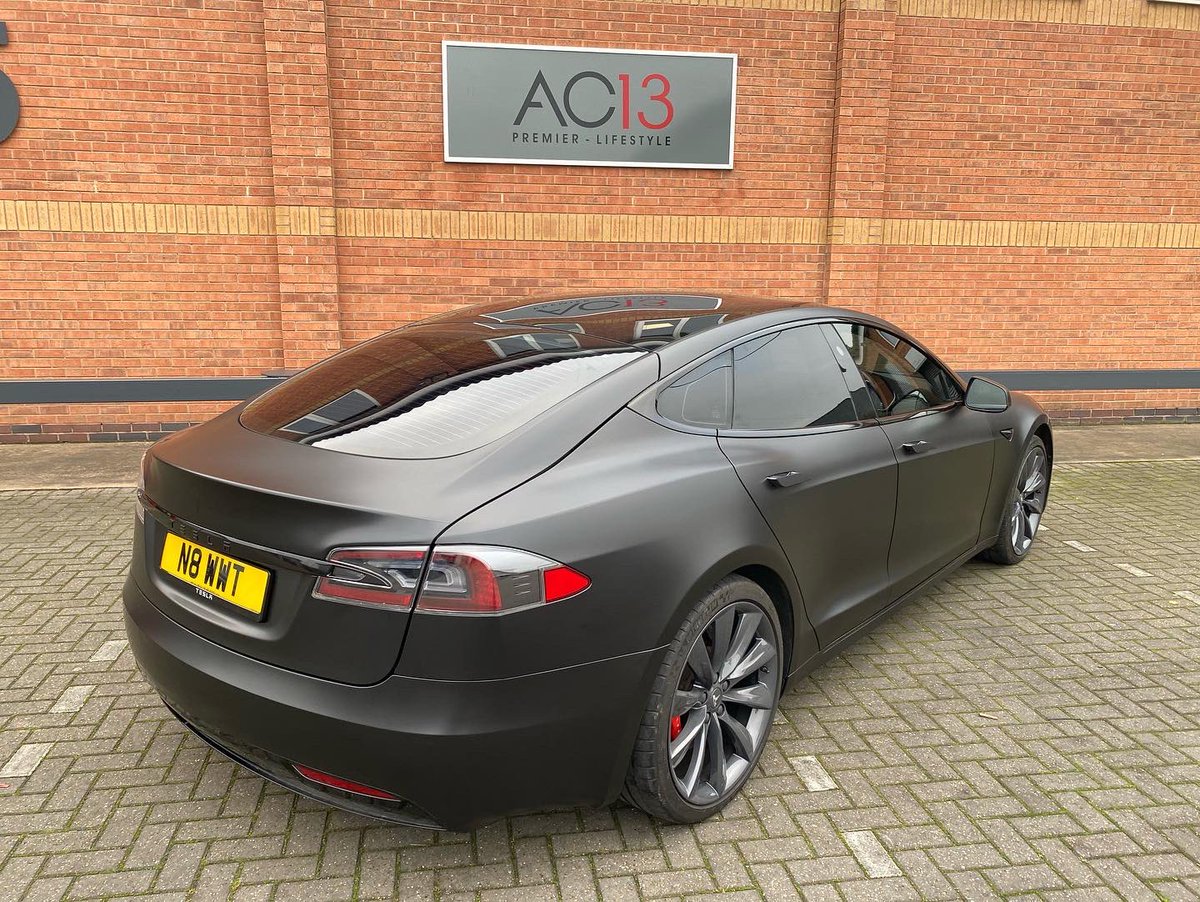 Tesla Model S wrapped in Satin Black going out today 🏴‍☠️

Get your car booked in today by dropping us a message or visiting ac13premier.co.uk

#ac13premier #tesla #teslamodels #wrappedcars #carwraps