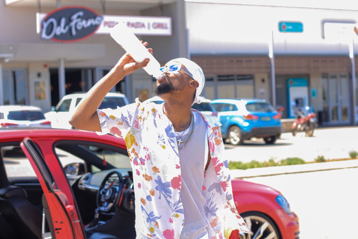 LofTty_DoubleT's tweet photo. 5 minutes from freedom 🏝  

Get my new single  "Oh Lord" out now on ITunes and Spotify 💟
https://t.co/POOpGFvjOW
#ohlord #lofttydoubletohlord #ohlordoutnow #lofttydoublet https://t.co/SPjh3Ja2Gq