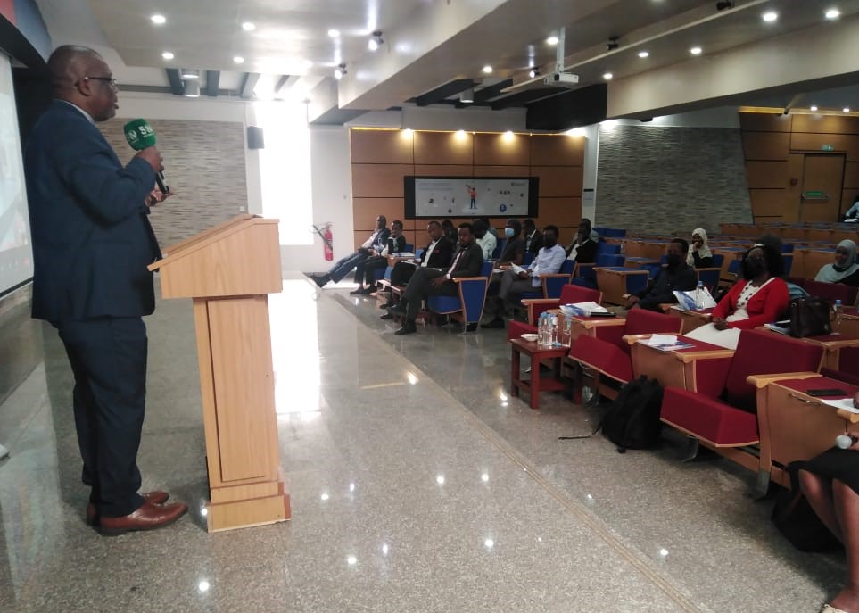 AddisIlo's tweet photo. Happening now!
@AddisIlo director @MusindoAlexio delivering a speech on the closing event of ToT on basic Electrical &amp; Solar Skills, supported by @ILO under Public Private Development Partnership Program @StrathU in Nairobi.
@ILOAfrica https://t.co/OhXN5v8rYy