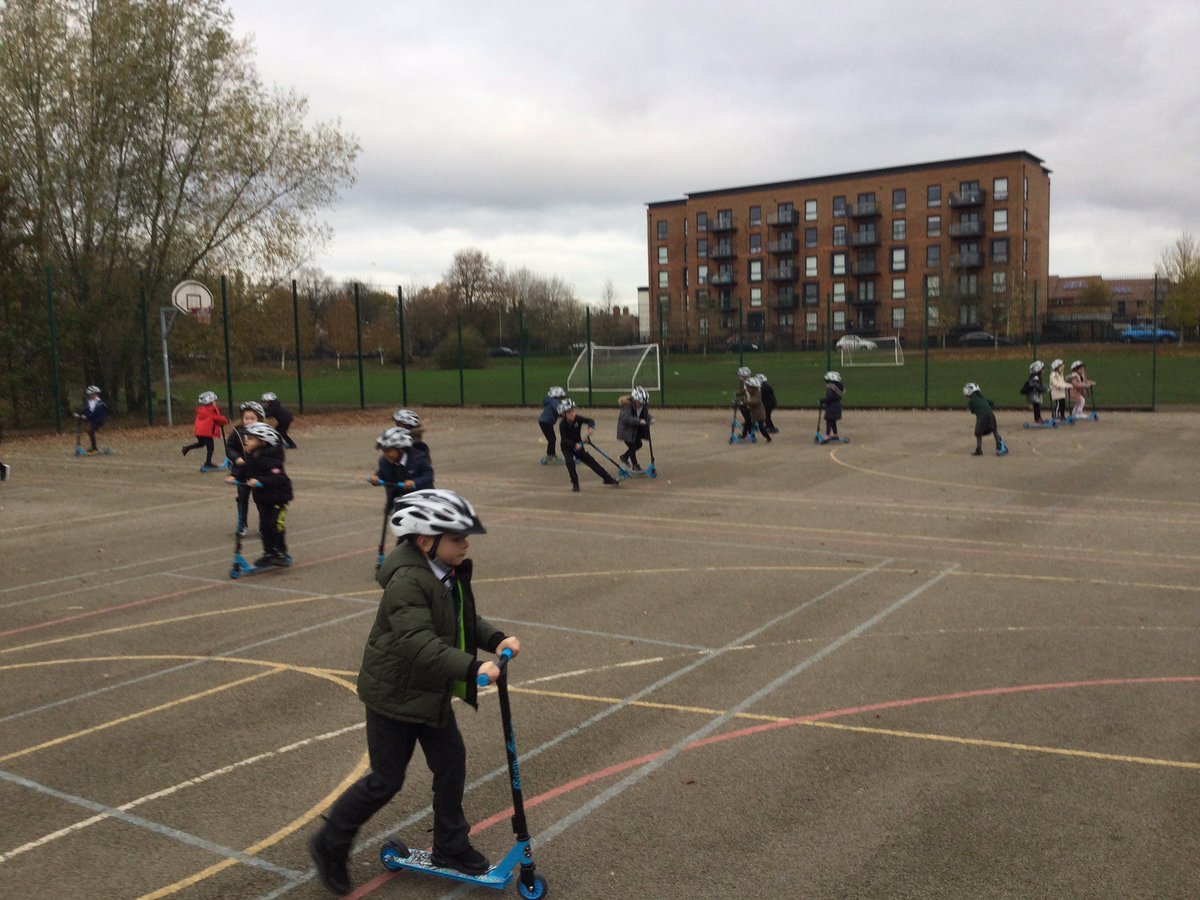 PE @ River View tweet media