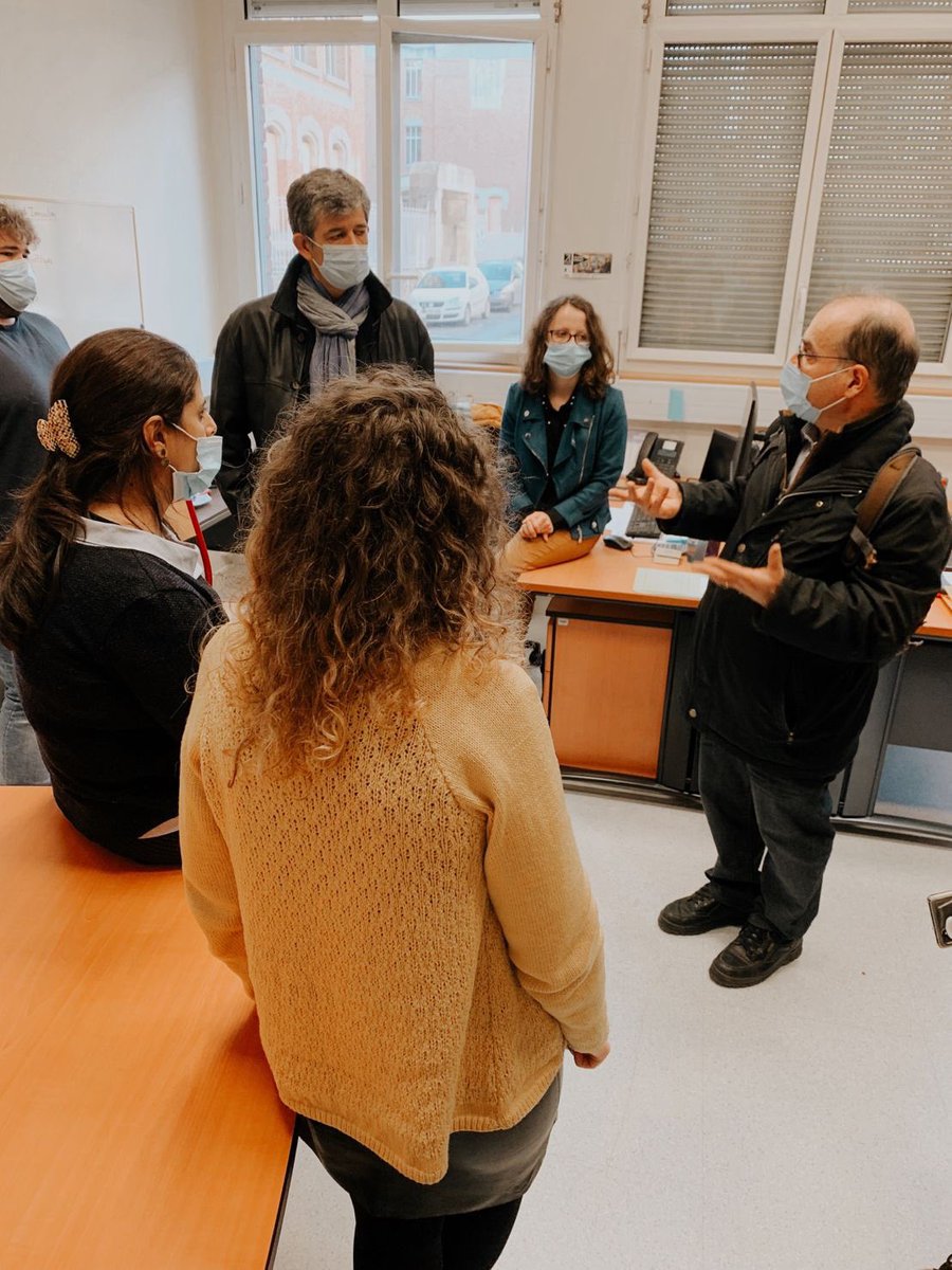 UPJV_Univ's tweet photo. Hier Alain Asquin - délégué ministériel à l’entrepreneuriat étudiant a rencontré les équipes de direction #A2U @Univ_Artois @UPJV_Univ @ULCO_Univ ainsi que les équipes opérationnelles afin de discuter des actions et des projets d’avenir !
#entrepreneuriat #hautsdefrance https://t.co/EcbNCssv1e