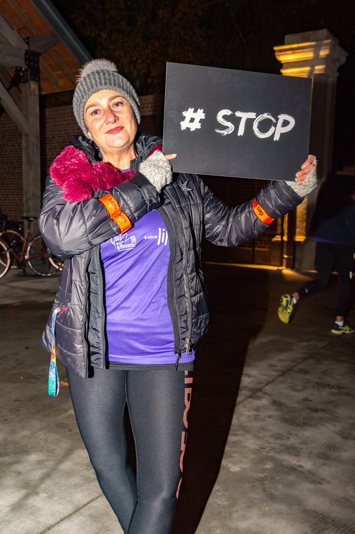 lillefrance's tweet photo. ♀️  Vendredi 26 novembre à #Lille, bougez-vous contre les #violencesfaitesauxfemmes en participant à une course nocturne !

👉 https://t.co/jun5Ad6C18 https://t.co/rL7GqJke8E