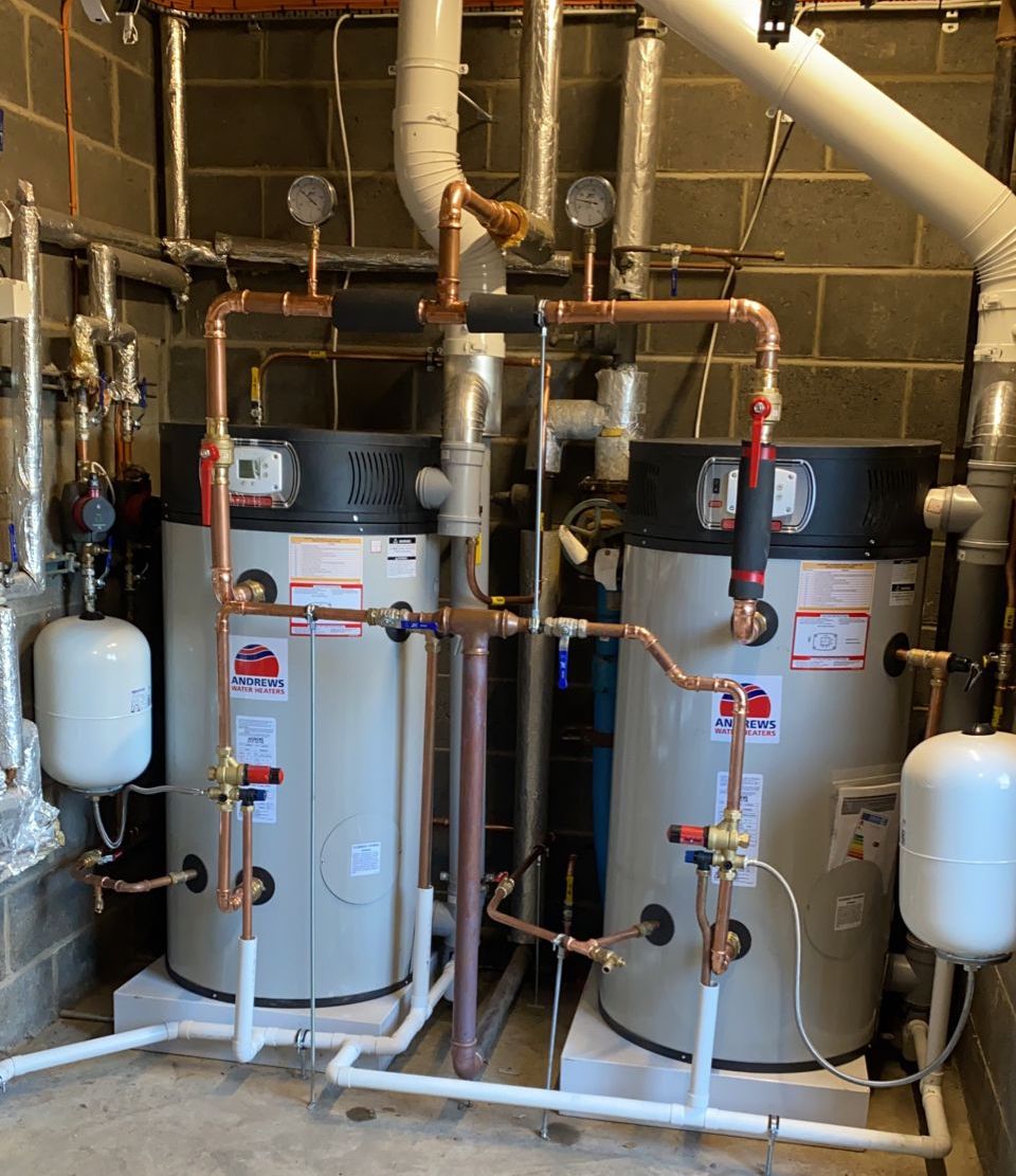 AndrewsWH's tweet photo. Thanks to Darren James Paxton for sharing this photo of the ECOflo #waterheaters installed at the Whitbread estate to ensure reliable, energy-efficient #hotwater. What a great looking installation! For more on our #ECOflo range, visit https://t.co/JcwBfK8LOb or contact your ASM https://t.co/tCi8Wkglk1