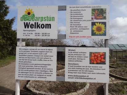 NDDorpen's tweet photo. Doarpstún Snakkerburen en It Griene Libben slaan de handen ineen https://t.co/Fyp1ZeN6db @DeDoarpstun @Doarpswurk #dorpstuin https://t.co/obwqaq0xle