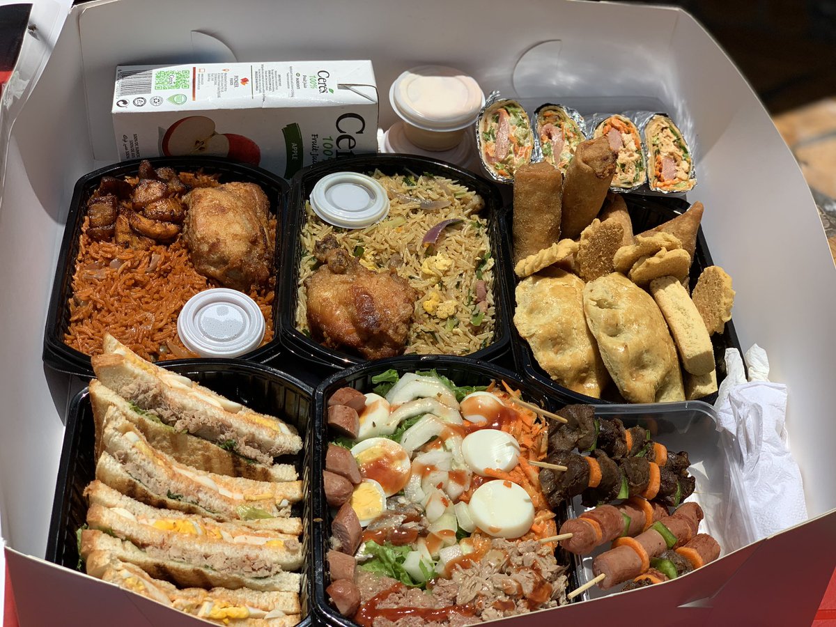 Maame_Datebea's tweet photo. Word on the street “ We love your 220 cedis package” well so de we !!!

Join the affordable but great meals gang🥳🥳

please RT and tag https://t.co/2rduXnxZAG