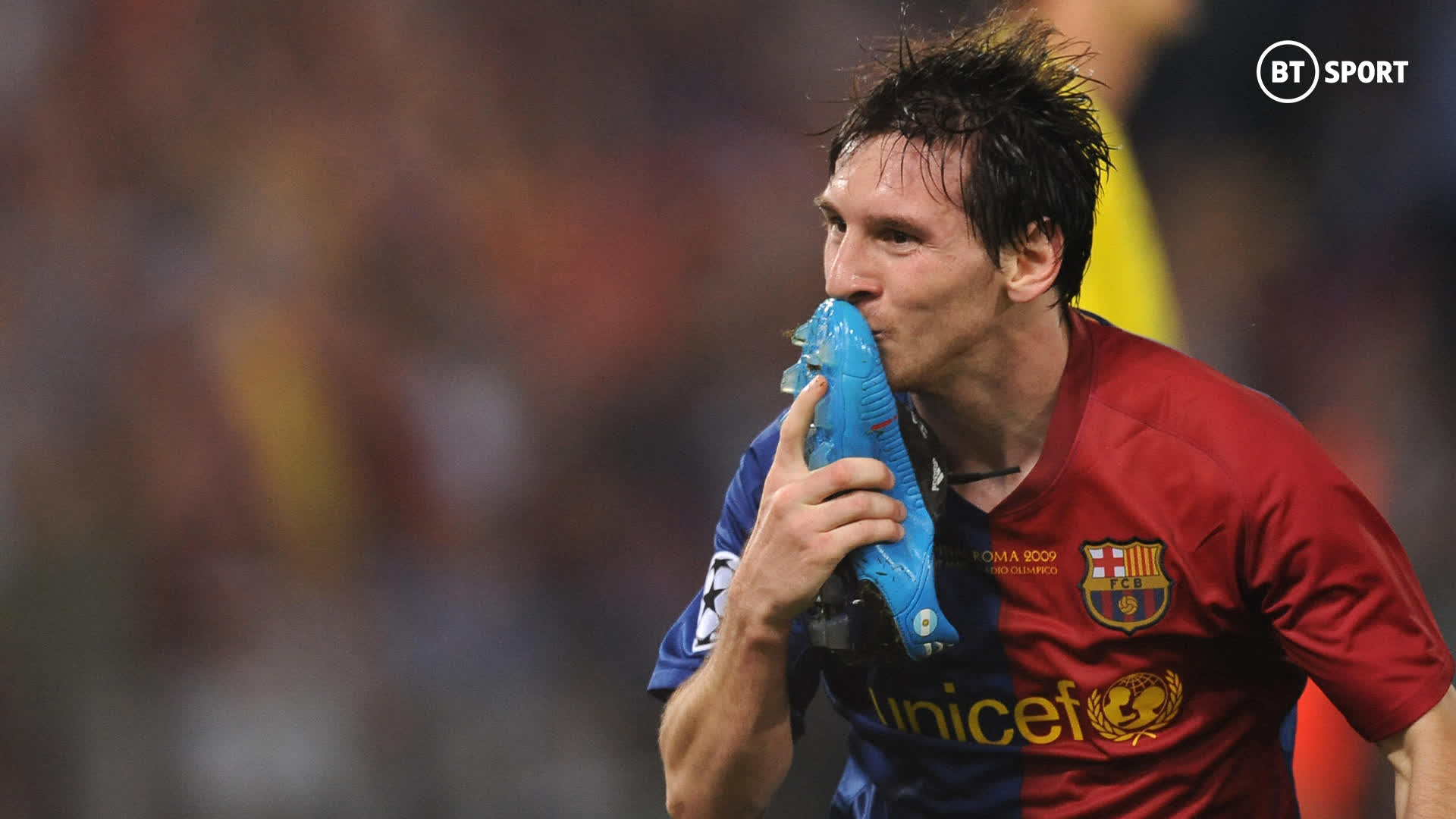 Lionel Messi Goal Celebration - hãy đắm chìm trong cảm xúc của siêu sao khi anh thể hiện niềm hạnh phúc sau mỗi bàn thắng. Hãy truy cập hình nền này để cùng ngắm nhìn và cảm nhận cùng Messi những khoảnh khắc đầy cảm xúc này.