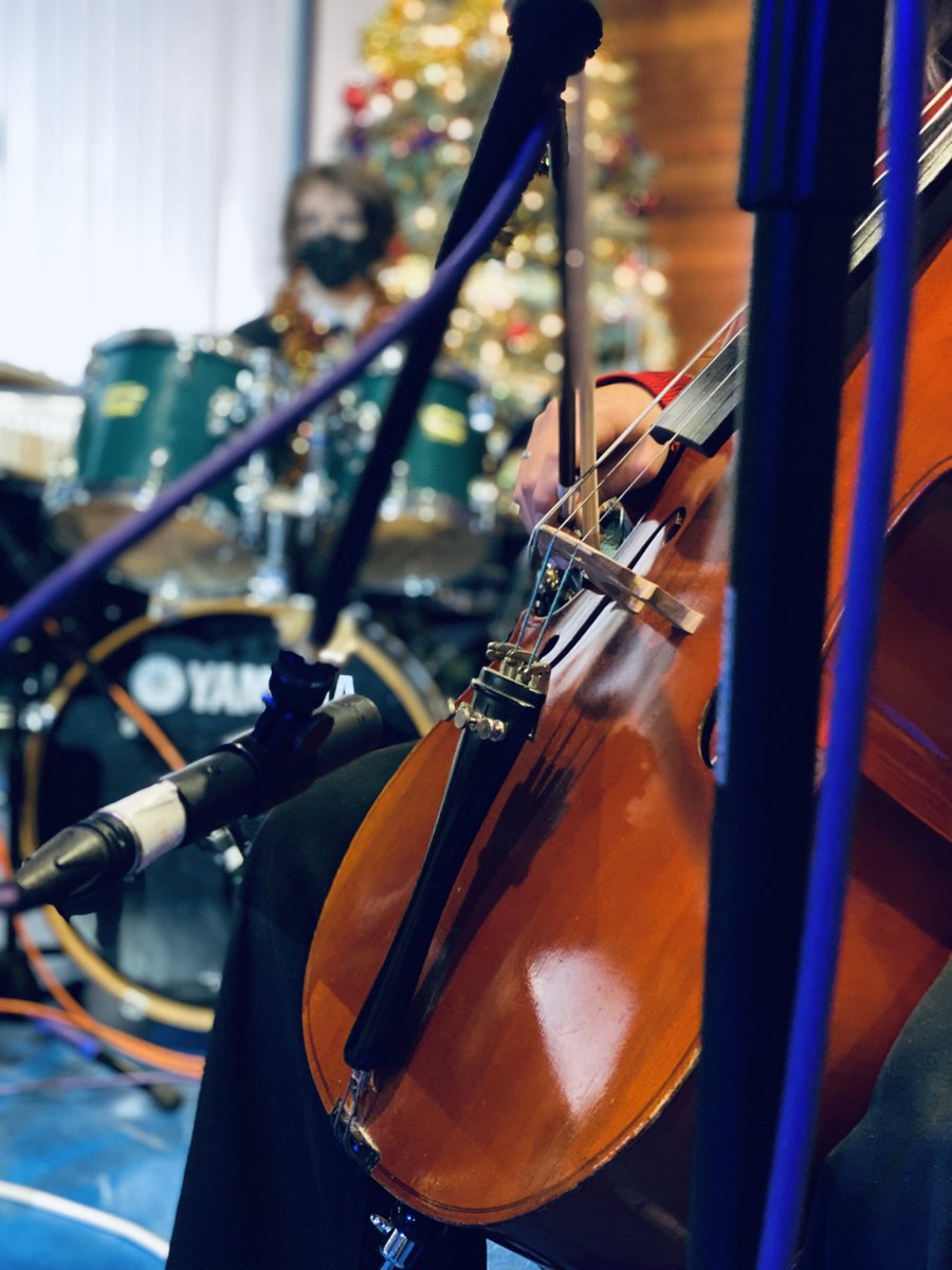 knoxacademy's tweet photo. The Knox Christmas Concert 2021 was professionally recorded this week by Richard Harrison and his sound engineering team @edinburghcoll. The beginnings of an inspirational and creative partnership for @KnoxAcadMusic. #Ambition #Respect #Community https://t.co/aWrQIbgvN2