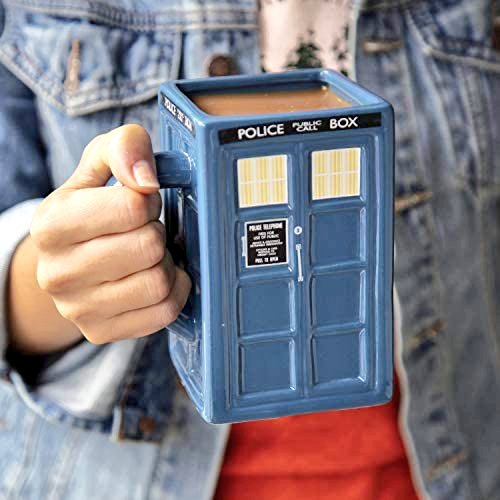 vachiruna's tweet photo. Doctor Who Tardis Mug. Official Square Shaped. Ceramic Coffee Mug With Lid. Holds 17-Ounces of Your Favorite Coffee, Tea, Or Other Drink.

--> https://t.co/bd7C6evgxr

#DoctorWho #DoctorWhoFlux #DoctorWhoDay #Tardis https://t.co/LDBSHdELgU