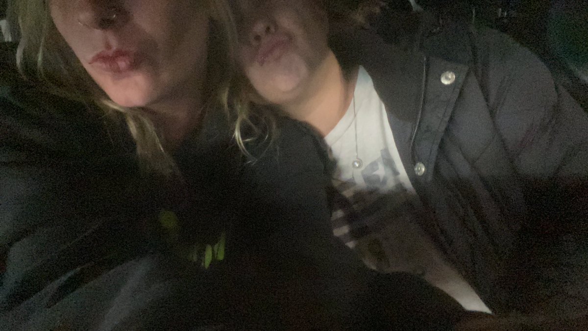 EdenX69's tweet photo. Hey! Yeah you! 
It’s 1am and I’m horny. Wanna cum see us play?! Link below baby https://t.co/zvjamI0E9h