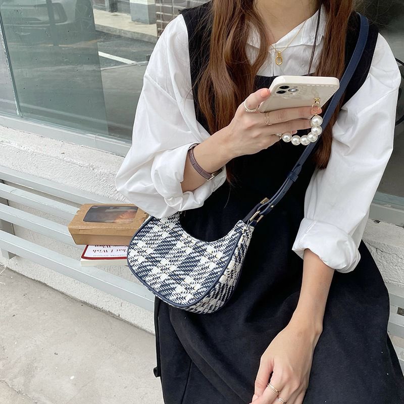 nifty175's tweet photo. กรุบนะสาว อันนี้คือกรอบมากกก ลายตารางอ่อนๆ มีสยงัย https://t.co/KmGfLe2wlp