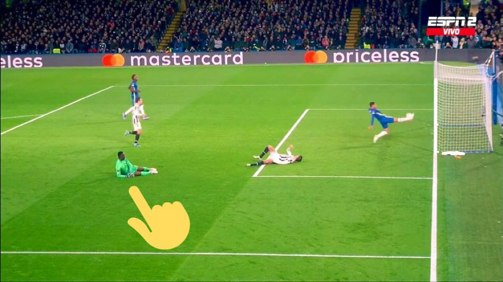 Sports_Doctor2's tweet photo. As you go about your day's activities, I want you all to relax like Edouard Mendy did know that Thiago Silva got his back covered.

Stop stressing yourself with worries, relax fam, stop the worrying, God has got us covered.

Just Relax Like Mendy!!! https://t.co/oA94MFypcT