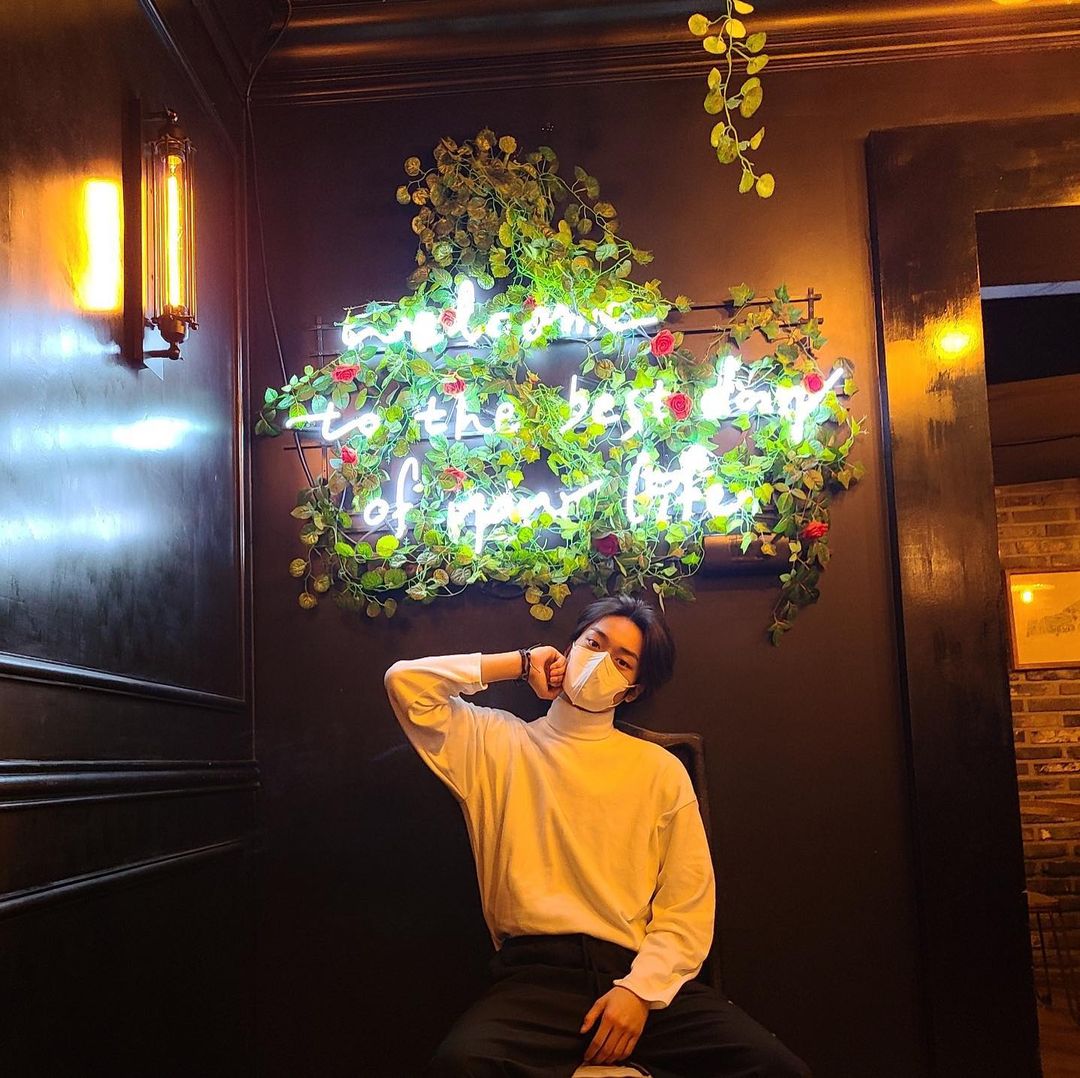 TAEYOUNG_GLOBAL's tweet photo. 211123 #TAEYOUNG INSTAGRAM UPDATE

Photo by📷 울엄마~

#태영 #크래비티 #C_DAILY #LUVITY https://t.co/mSBRVdcYx6