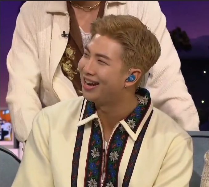 r⁷ ⊙⊝⊜ tweet media