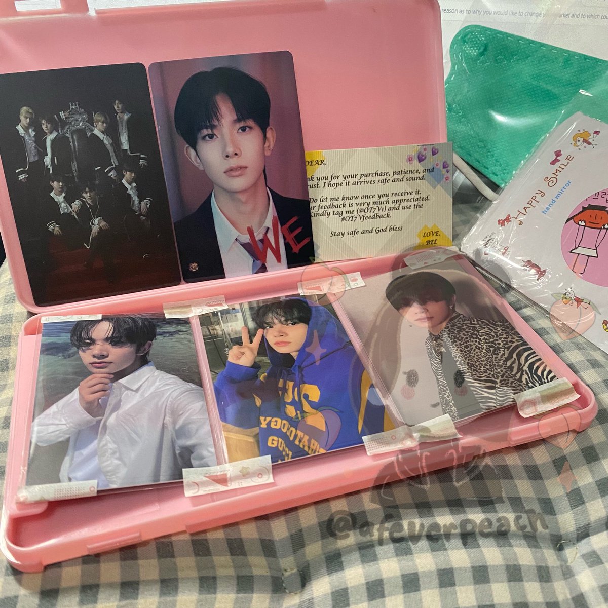 afeverpeach's tweet photo. 💌 #jimails
📬 @OT7V1 

my heeseung LDs arrived! yung kilig ko while we were unboxing hindi ko mawari 😮‍💨 thank you so much for the hassle-free transaction! one of my fave GOMs tbh 🙏🏻💓 also thanks for the very useful freebies huhu https://t.co/ra48wP1gCt
