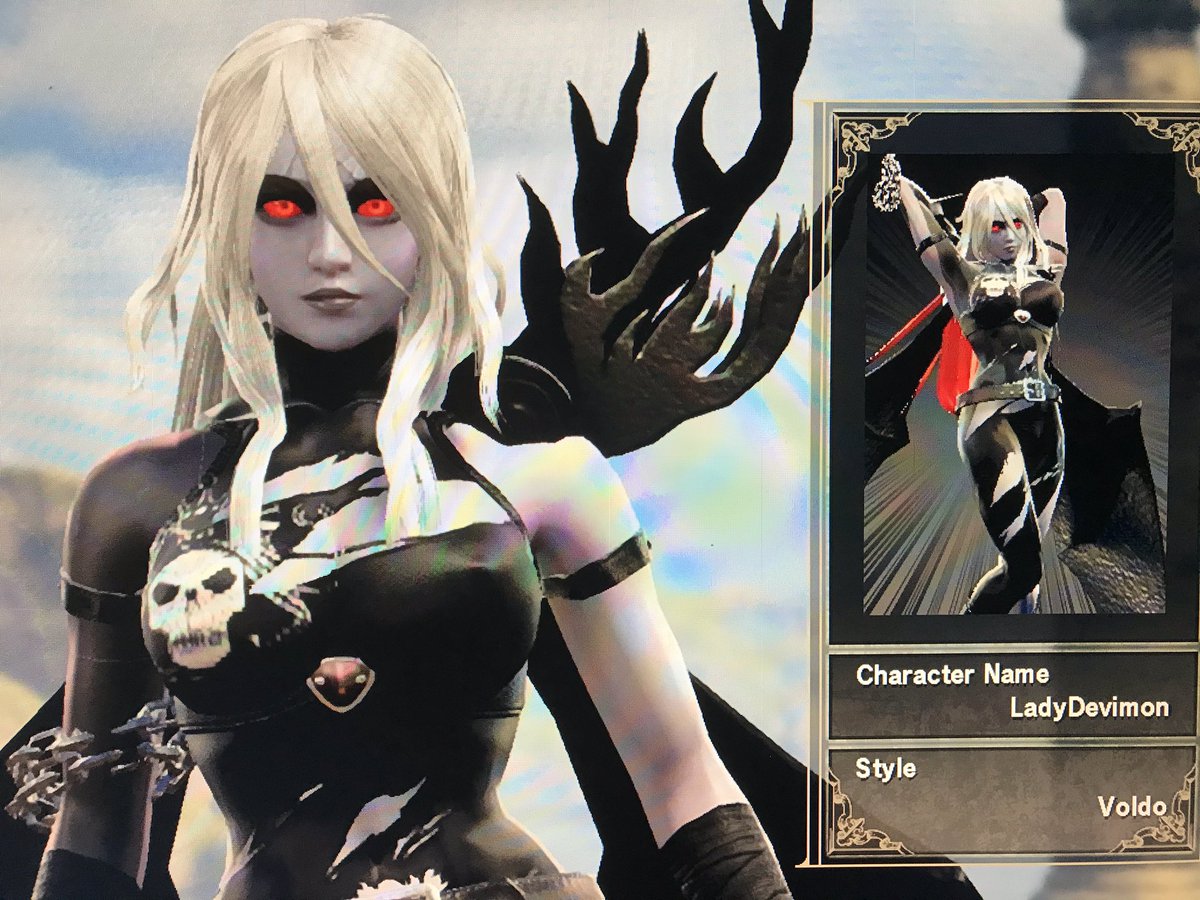 DarkSidePurity's tweet image. || Made some improvements to the LadyDevimon custom character. Cleaned up the sticker work and added stitches to the cowl.

Also made a mask-less alternate.