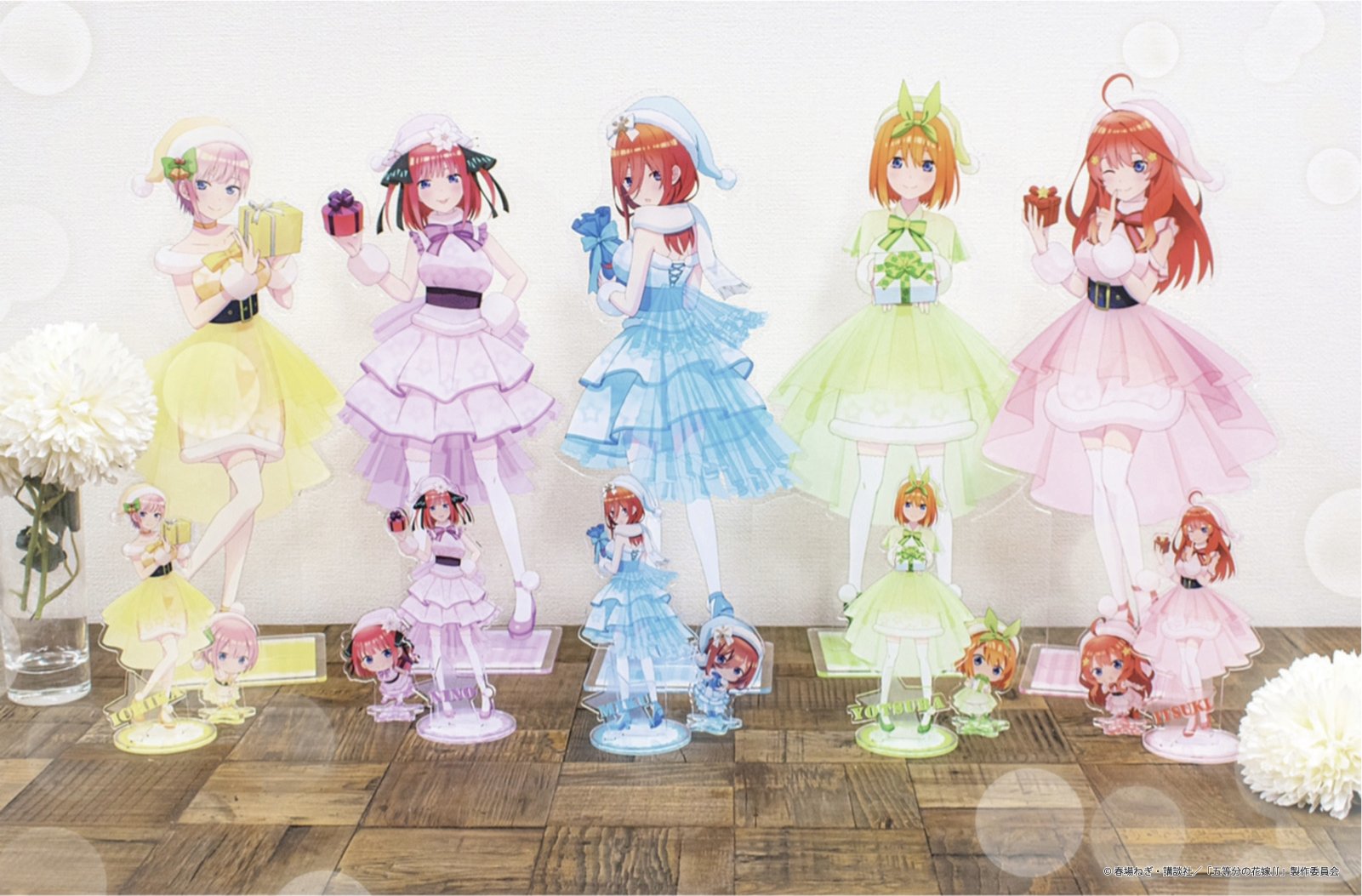 新品未使用正規品 五等分の花嫁 特大アクリルスタンド collaboration
