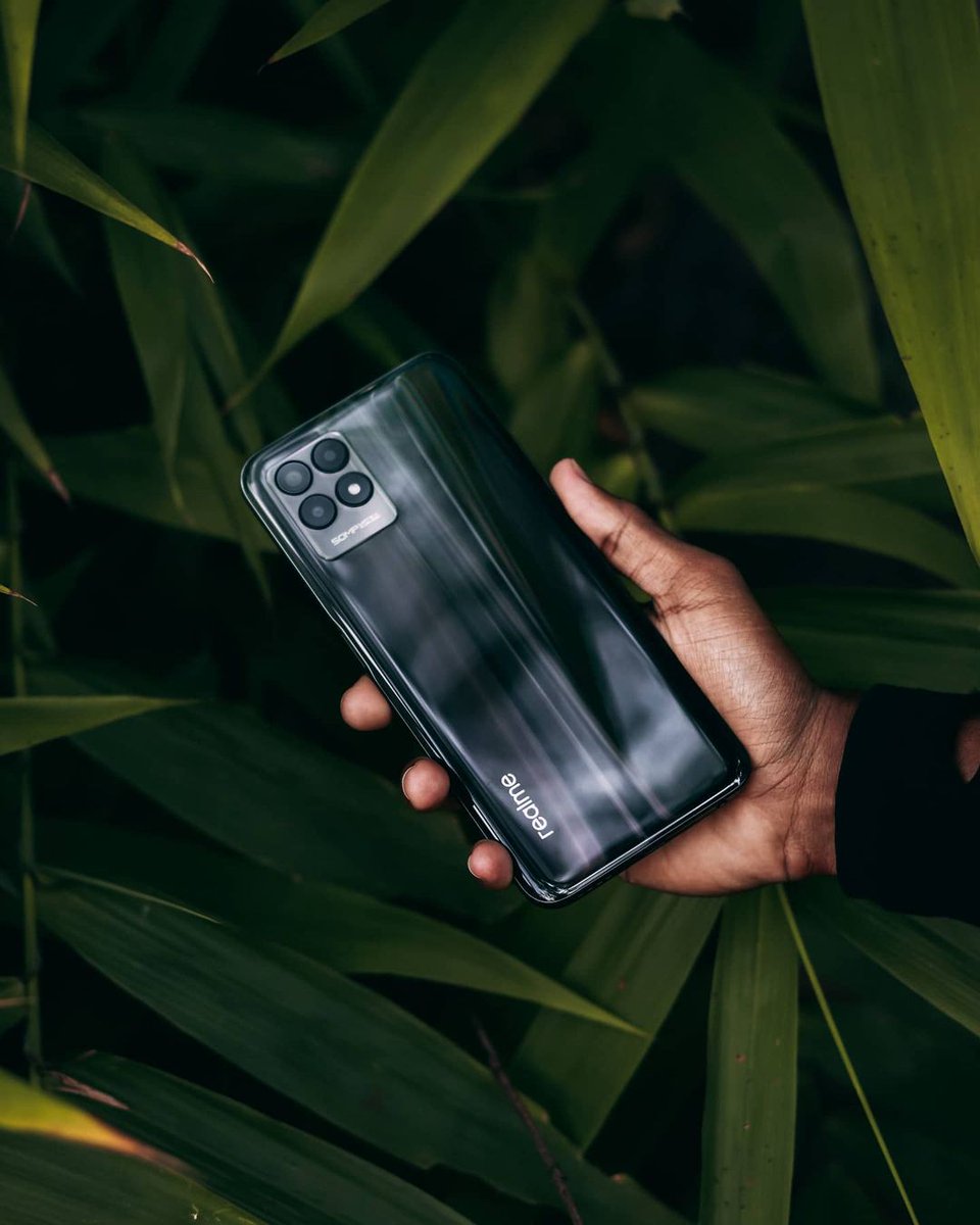 jawafess's tweet photo. Sing pengen handphone, kene merapat! Aku arep bagi realme 8i, carane:
- retweet tweet iki
- follow @realmeindonesia
- reply kepengen sing warna Space Black opo Space Purple, ojo lali hashtag #realme8iLaunch

Mengko pemenang e bakal di-DM karo pihak realme, sslur https://t.co/vPT7BDJlaY