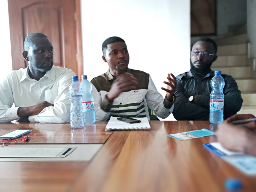 BendeloArnold's tweet photo. Notre désir de réussir est plus fort que notre peur d'échouer.
@Envol_Rd_Congo le parti des idées et des valeurs.
Un autre congolais est possible avec une jeunesse consciente, engagée, motivée et déterminée à rompre avec les antivaleurs. https://t.co/x4cYOsMIdg