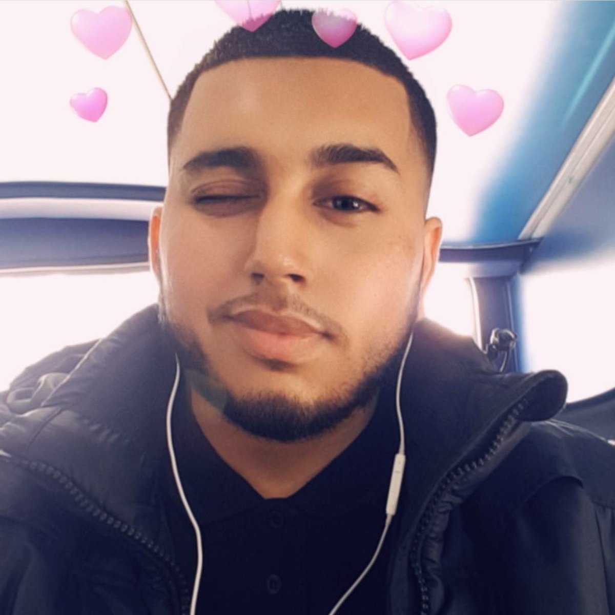 Adz (adz_mob100) Twitter