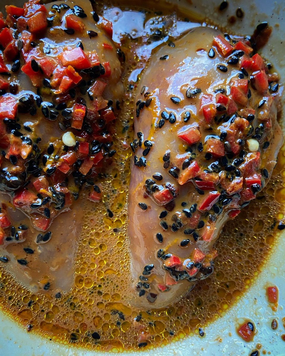chefjoebartlett's tweet photo. Partridge breasts,pan roasted and glazed in @carosesabutter (carob and sesame) chilli and orange, served with a parsley and watercress salad. Simple, seasonal and healthy! 🌿 
@greatgameguideuk #game #partridge https://t.co/NcdbJUwKiW