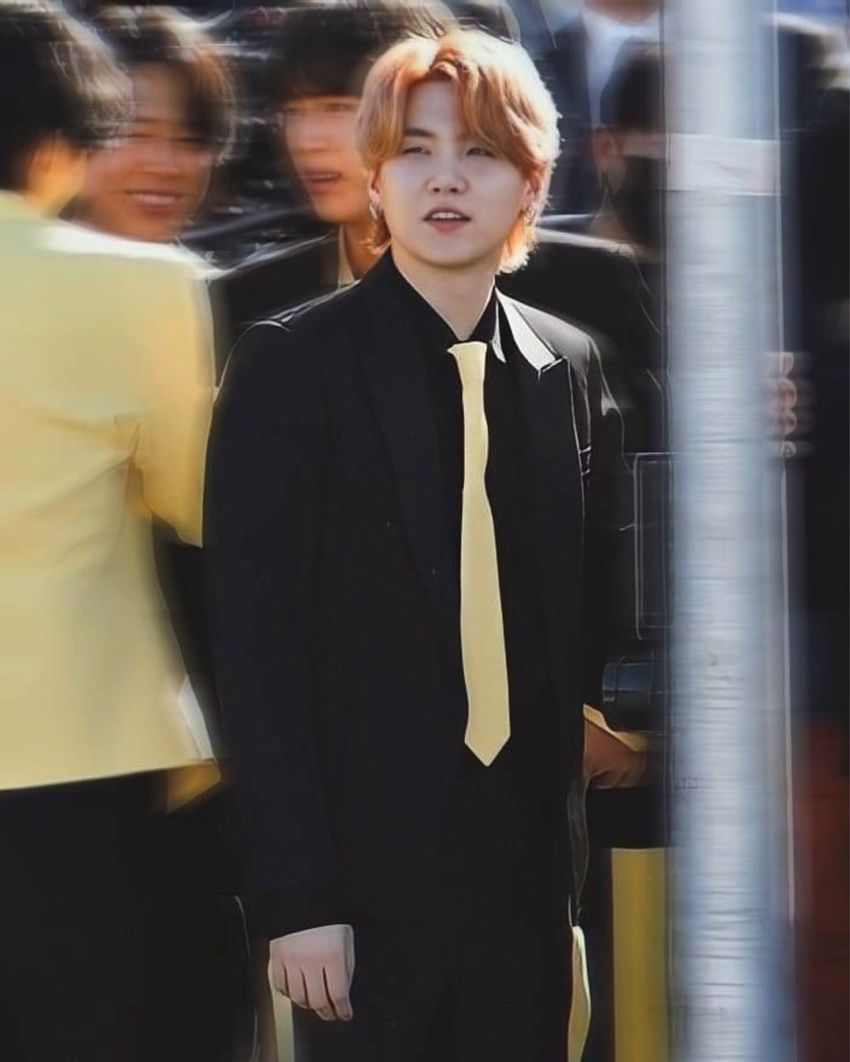 yoongisarchive tweet picture