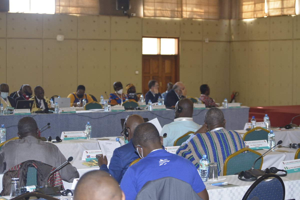 AaccCeta's tweet photo. What a platform! Participants of the 3rd Symposium on Addressing Misleading Theologies by @AaccCeta discussing the importance of promoting contextual #theologies of health and healing. #Africa #Christian https://t.co/udOq8BU5XX