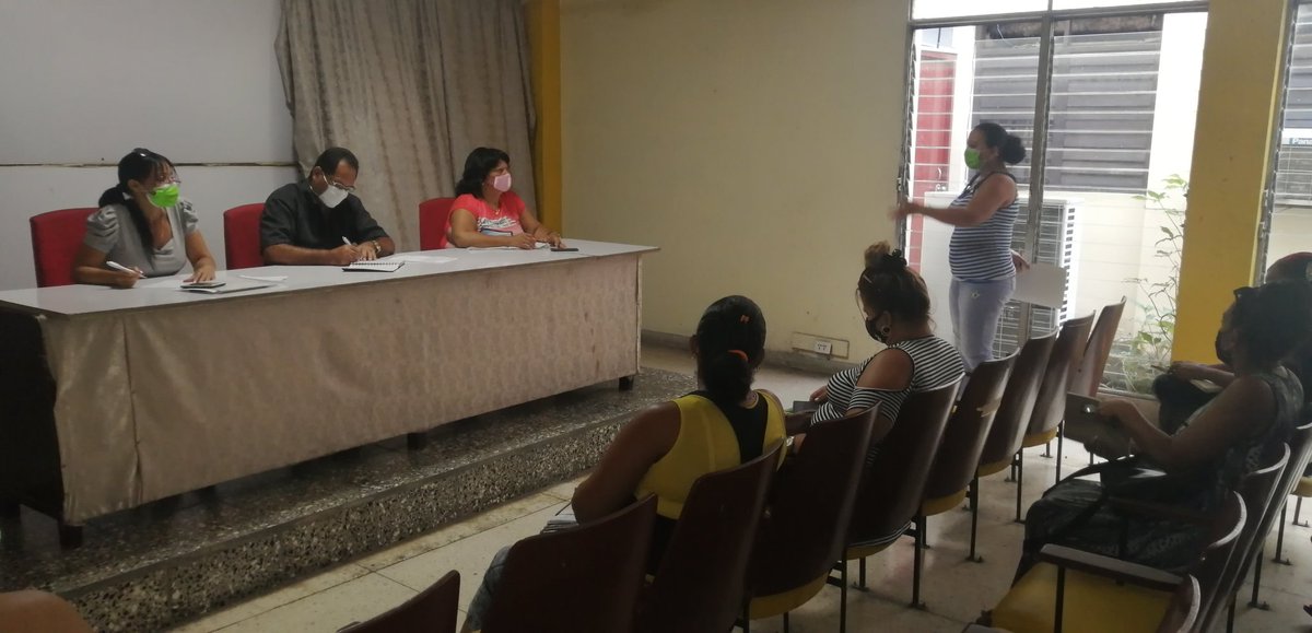 RaulSamon's tweet photo. El Grupo de trabajo Preventivo de la DME educación en Santiago, un pilar importante para lograr los altos niveles de inclusión y escolarización. #CubaVive @FundichelyRosa @elsa_ena @CubaMined @dpestgo @dmesantiago2019 @Marlen31443761 https://t.co/300tQJ2IqE