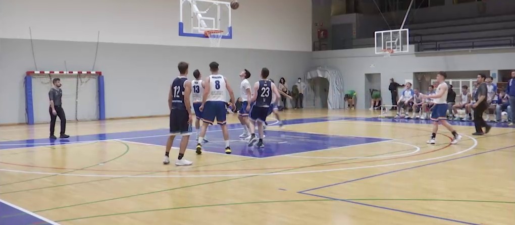 🏀 BÀSQUET | El <a href="/COLLBLANCAEC/">AEC COLLBLANC</a> torna a casa. Els seus prop de 20 equips per fi poden jugar com a locals al Poliesportiu municipal Fum d'Estampa.

🧳 Durant setembre i octubre, l'entitat ha entrenat i competit a altres instal·lacions esportives.

👉 lhdigital.cat/web/digital-h/…