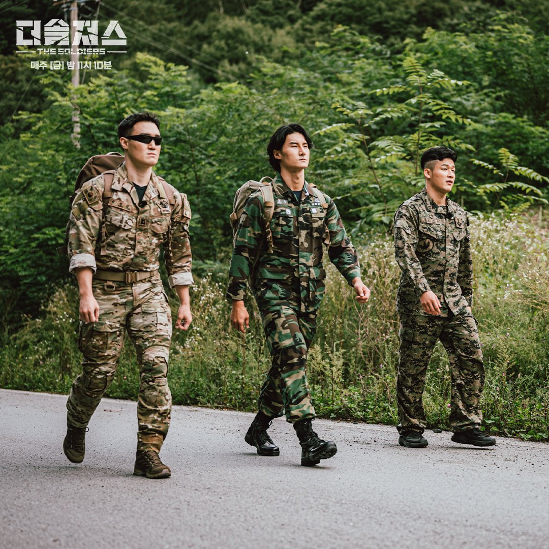 강인한 분위기와 함께 등장하는 더 솔져스 참가자들! SBS <더솔져스> ☞ 매주 [금] 밤 11시 10분 방송 #밀리터리서바이벌 #더솔져스 #TheSoldiers #김호종...